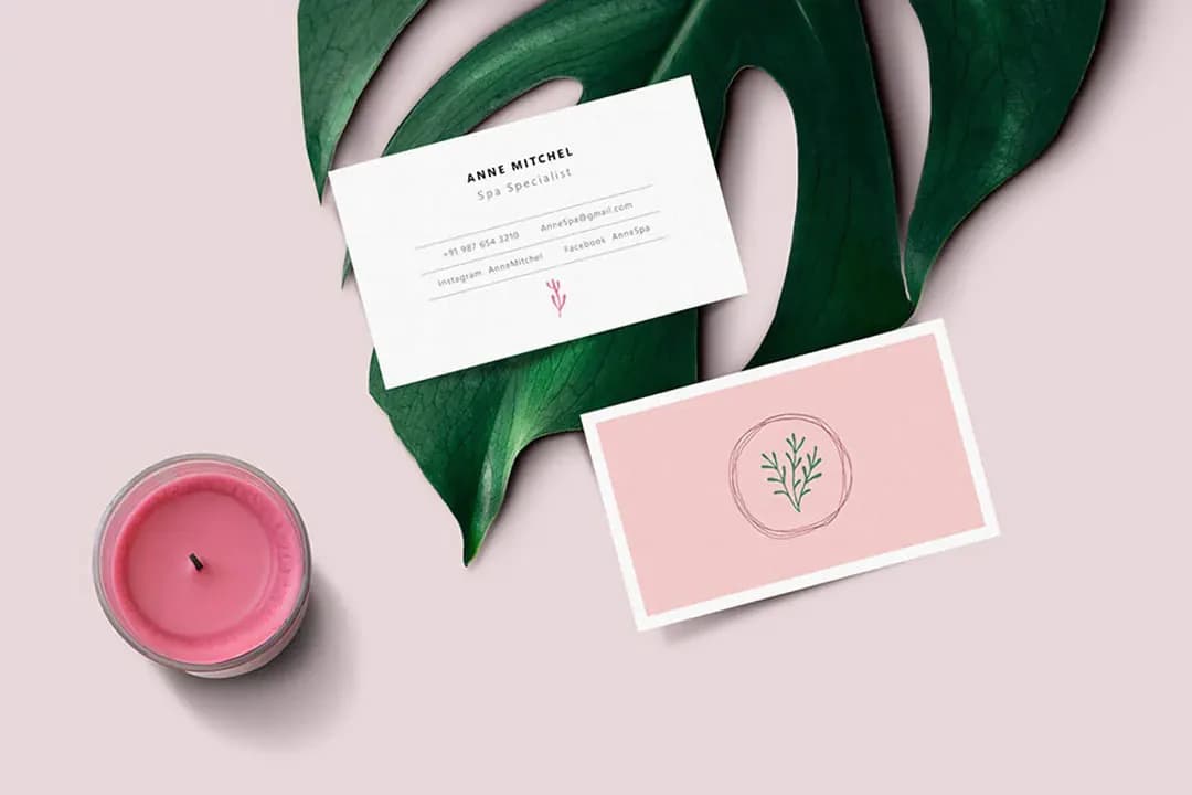 Feminine Business Card Mockup Free PSD – Mockups creative asset